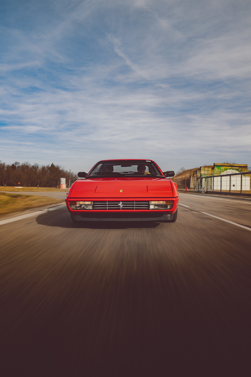Ferrari_Mondial_automotive__rolling shot_fotografie-08